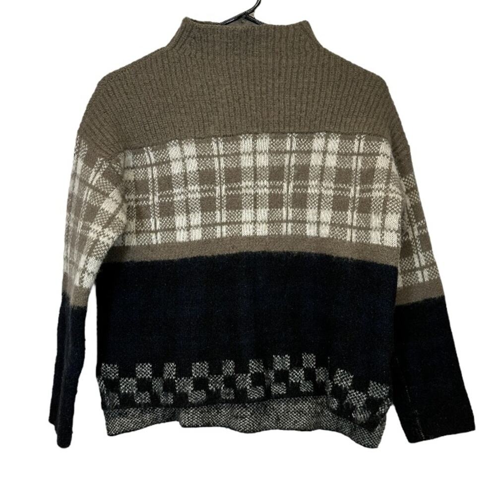 Urban Outfitters Silence‎ + Noise Gunner Plaid Long Sleeve Sweater Size XS/S